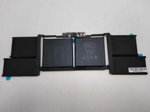 OEM батерия a1953 за macbook pro 15 A1990