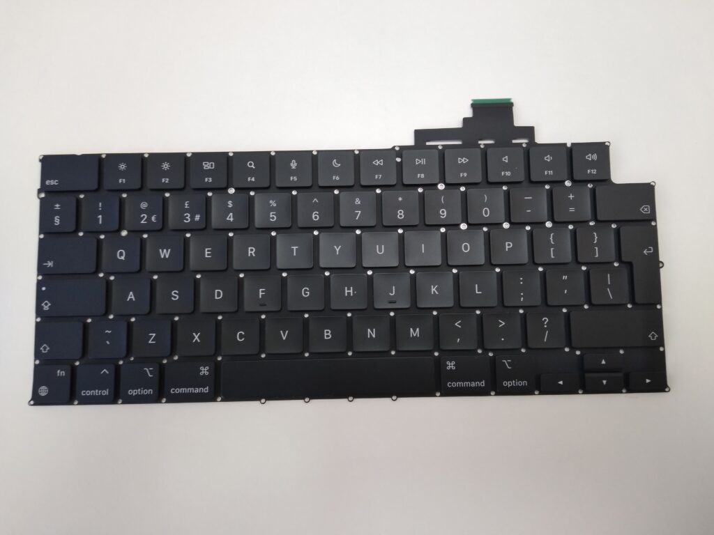 клавиатура за macbook air 15 m2 a2941