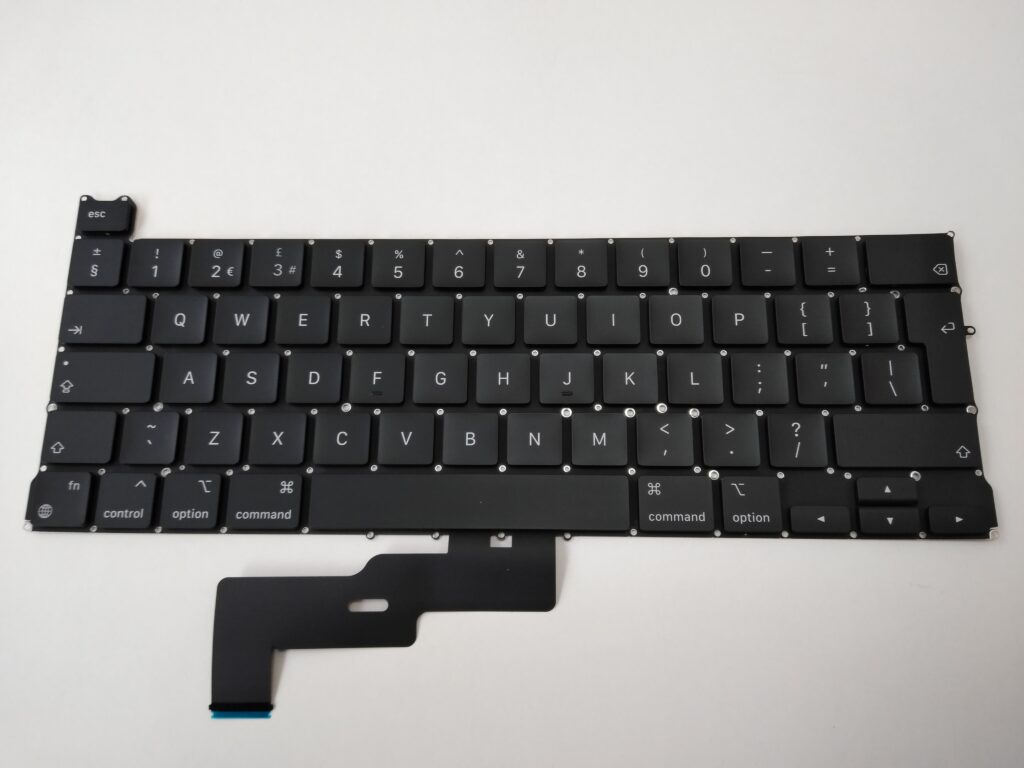 клавиатура-за-macbook-pro-13-A2338-M1-M2